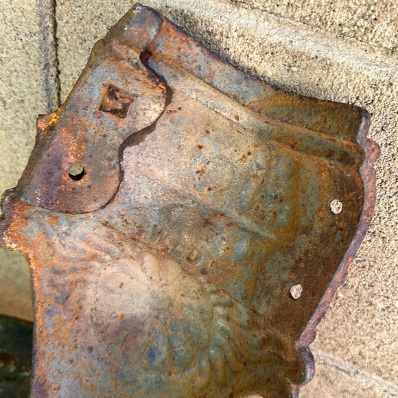 Vintage Cast Iron Claw Tub Foot - Picture 6 of 9